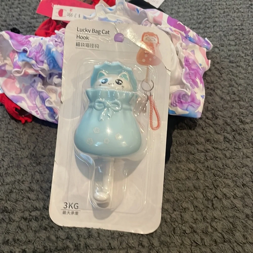 Lucky Bag Cat NWT